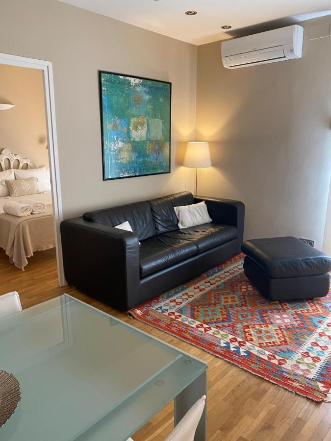 Petit Rossello Apartment บาร์เซโลนา ภายนอก รูปภาพ