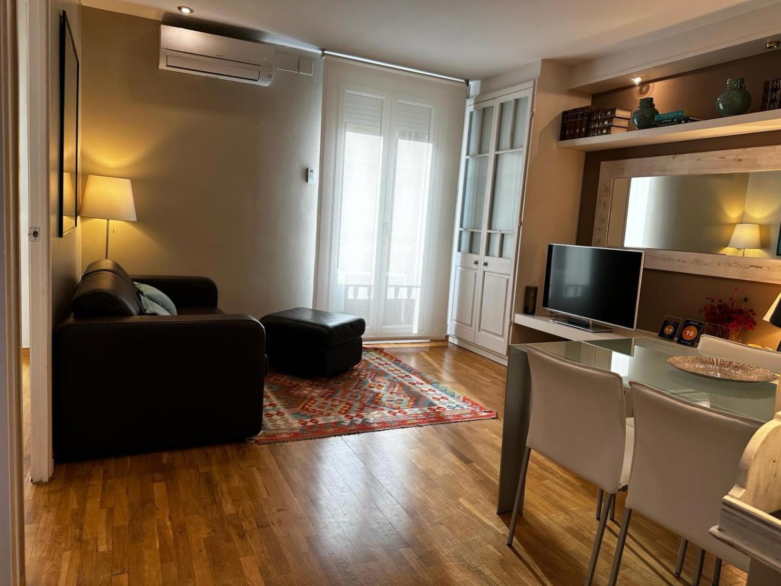 Petit Rossello Apartment บาร์เซโลนา ภายนอก รูปภาพ