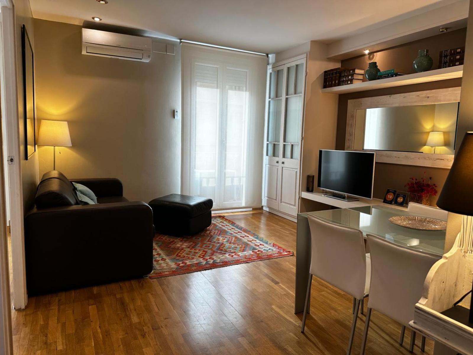Petit Rossello Apartment บาร์เซโลนา ภายนอก รูปภาพ
